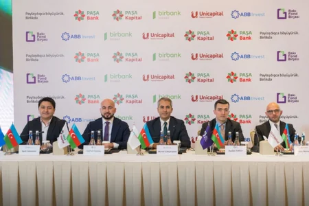 PAŞA Bank səhmləri ilk dəfə investorların ixtiyarında