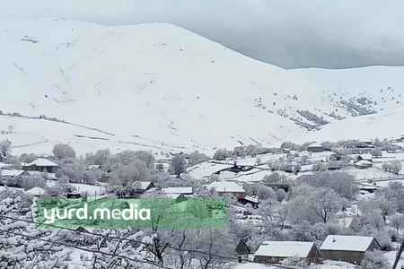 Göygölün quş sədaları altında ağ örpəyə bürünən kəndləri - VİDEO