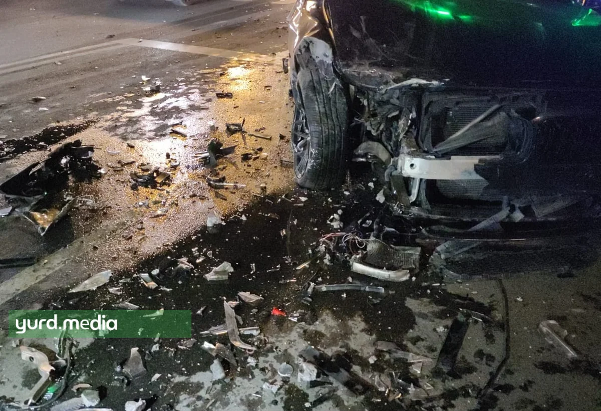 Gəncədə zəncirvari qəza, xəsarət alan var - FOTO