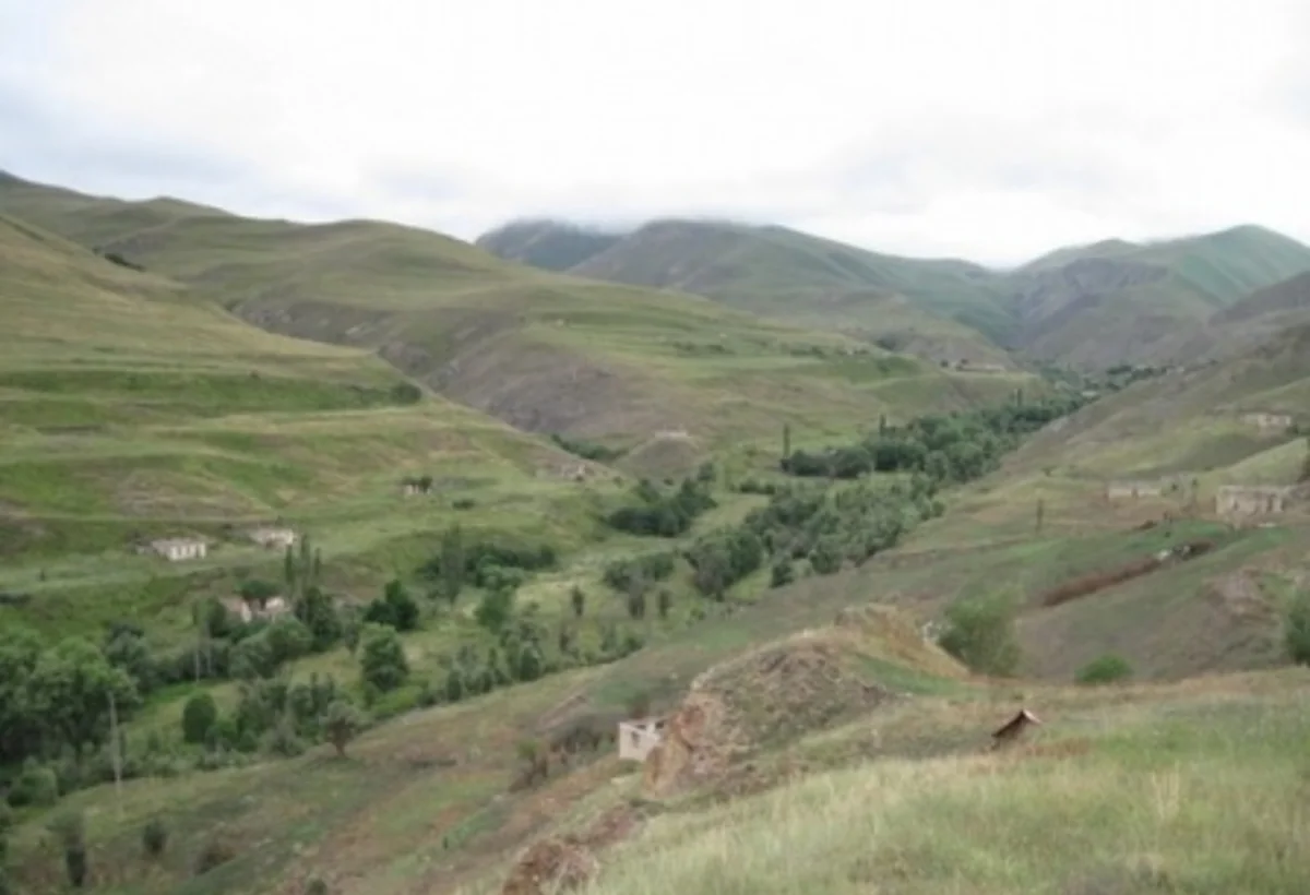 Başlıbel qətliamından 33 il ötür