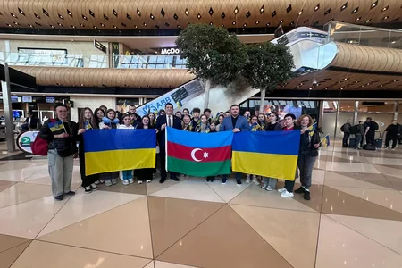 Daha bir qrup ukraynalı uşaq reabilitasiya üçün Azərbaycanda