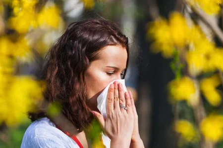 İqlim dəyişikliyi allergiya mövsümünün müddətini artırıb