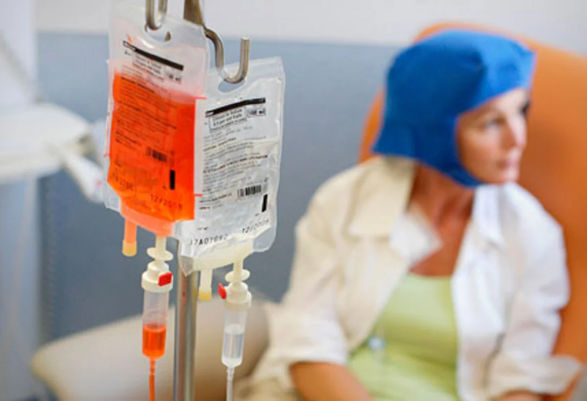 Alimlərdən kimyaterapiya ilə bağlı yaddaş zəifləməsinə qarşı sadə HƏLL YOLU