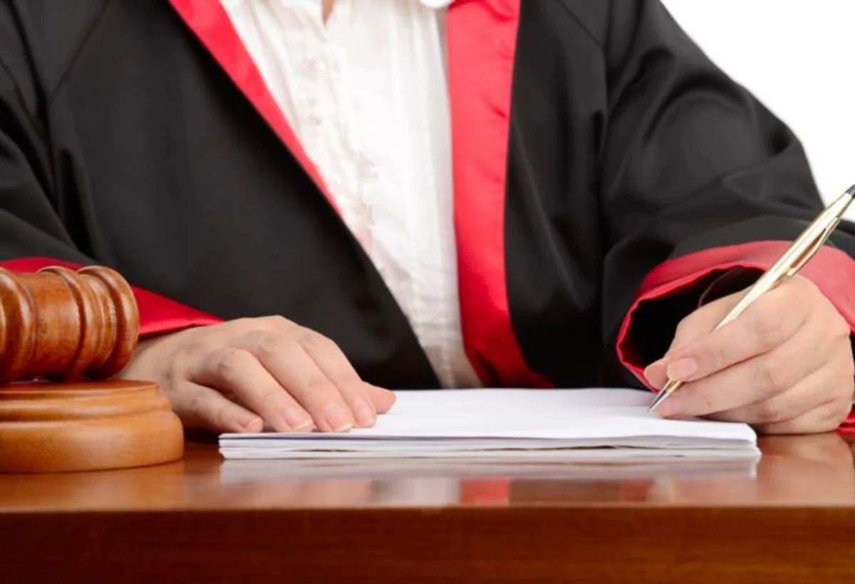 Məhkəmə hakimləri üçün yeni imkan yaradıldı - FƏRMAN