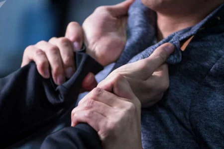 Goranboyda ata-oğul rayon sakininə kəsici-deşici alətlə xəsarət yetiriblər