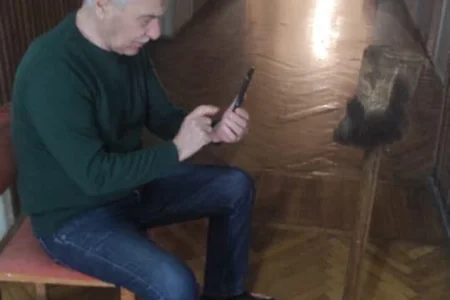 Görkəmli qrim ustası ilə bağlı qalmaqal: “Azərbaycanfilm”də nə baş verib?