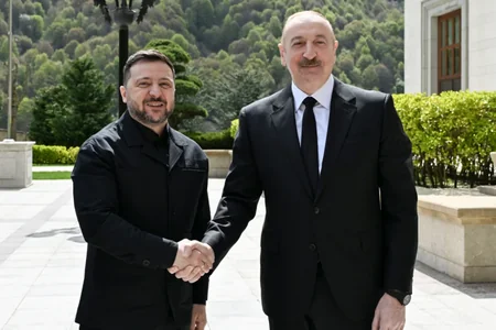 Volodimir Zelenski Qəbələdə - İŞGÜZAR SƏFƏR