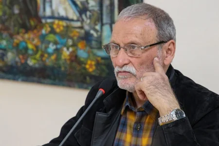 “Ədalət hissi itiriləndə tənqid də nüfuzunu itirir, tənqidçi də” – professor Aydın Talıbzadə ilə MÜSAHİBƏ