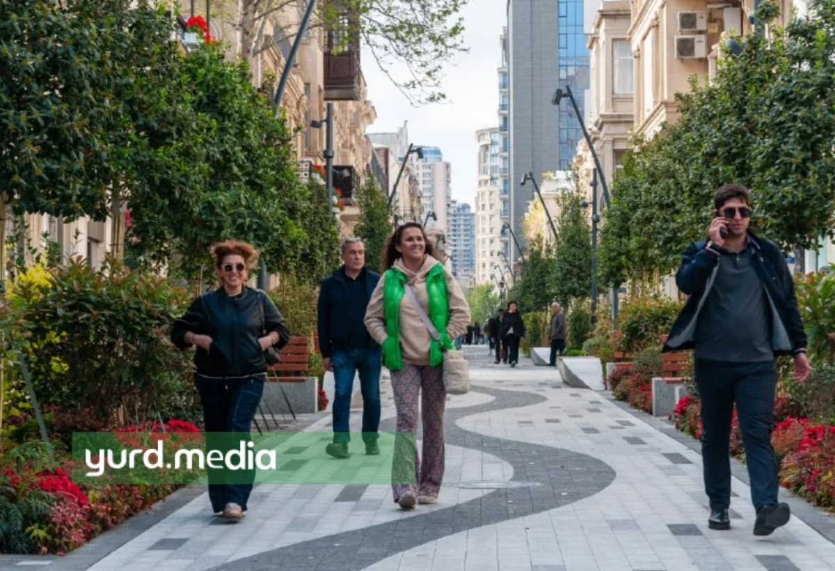 Keçmişlə gələcəyin kəsişdiyi yol: Bakının mərkəzində yenilənən şəhər məkanı - FOTO