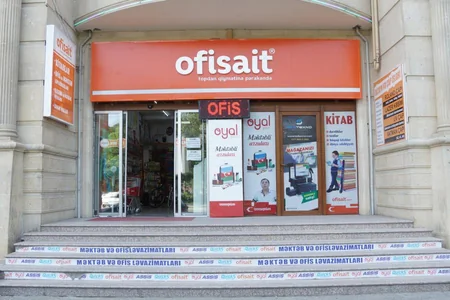 Qadağan olunmuş kitabları satan “Ofisait” mağazası CƏZALANDIRILDI
