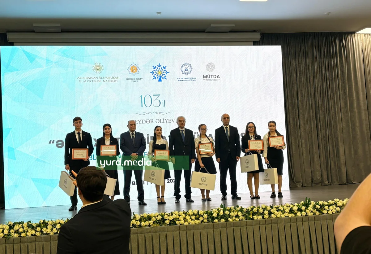 Heydər Əliyev irsi gənclərin təqdimatında: 33 qalib mükafatlandırıldı