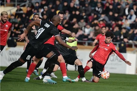 Qəbələ Qarabağa, Sumqayıt Araz-Naxçıvana qarşı