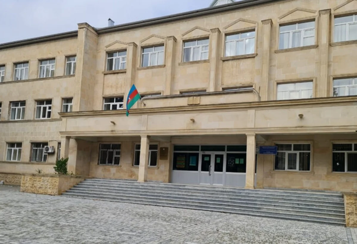 Bakıda məktəbdə insidentdə iştirak etmiş üç sinif yoldaşı nəzarətə götürülüb