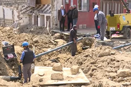 Bakının bəzi ərazilərində tikilən evlər söküləcək - VİDEO