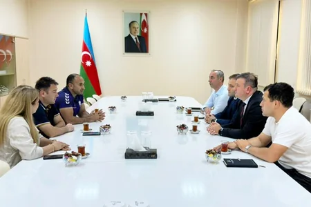 Kəndirlə mübarizə idman növünün inkişafı müzakirə olunub - FOTO
