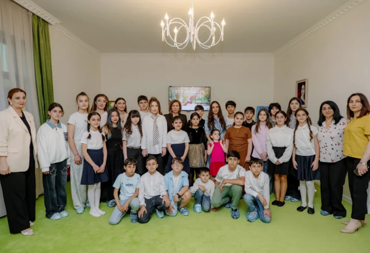 Leyla Əliyeva və Alona Əliyeva Sosial Reabilitasiya Mərkəzində - FOTO