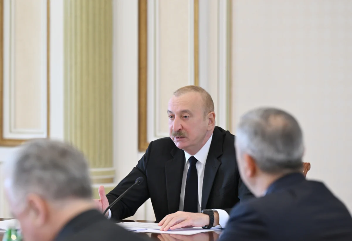Prezident: Biz elə etməliyik ki, şəhərlərdən kəndlərə qayıdış prosesi başlasın