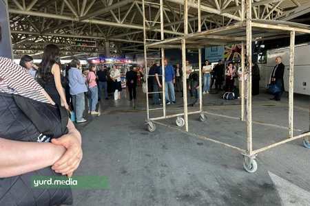 Bakı Beynəlxalq Avtovağzal Kompleksində sərnişin sıxlığı yaranıb