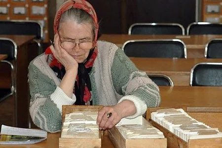 Yaşlı kitabxana əməkdaşları üçün çətin sınaq: Attestasiya qalmaqalı