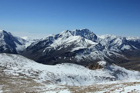 Şahdağda qar yağıb, Kəlbəcərə dolu düşüb
