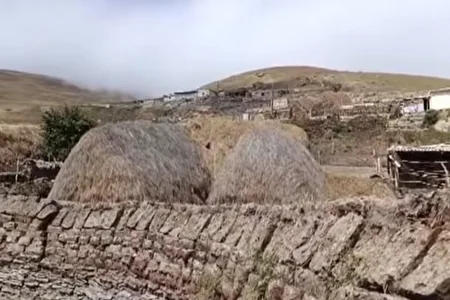Sərt təbiət şərtləri ilə üz-üzə olan kənd - VİDEO