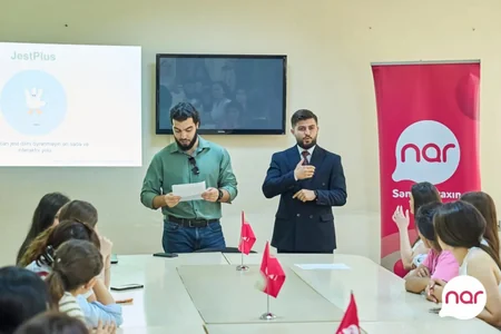 “Nar” “JestPlus” tətbiqi üzrə maarifləndirici görüş keçirib