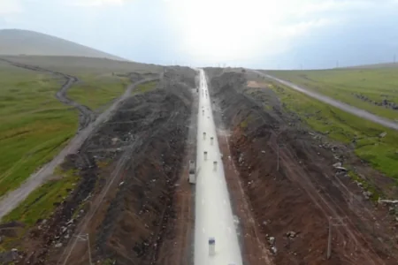 Bakıdan Qarsa çəkilən dəmir yolu - VİDEO