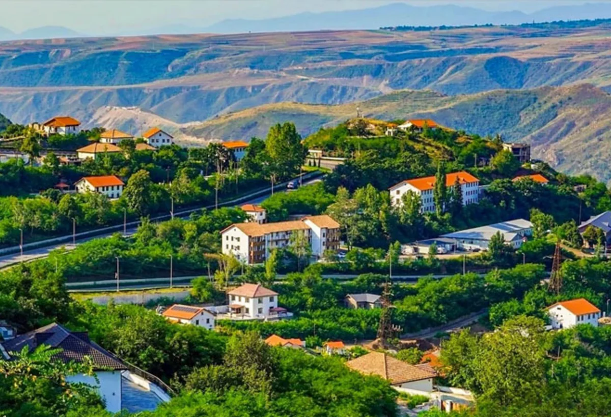 Laçında 340 mənzilli 19 bina tikiləcək