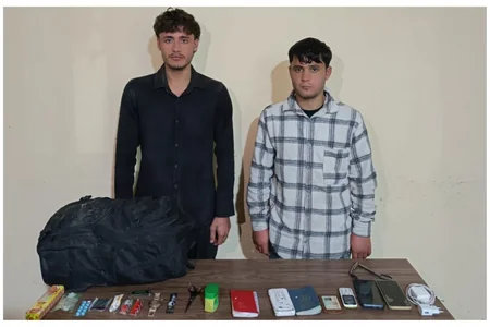 Əfqanıstan vətəndaşları sərhədi pozmağa cəhd göstərdilər