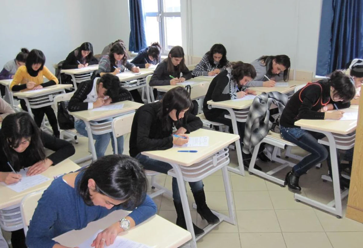 Qəbul imtahanı günüdür