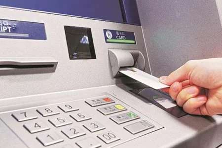 Azərbaycanda əmək haqqı almaq üçün bank seçimi sərbəst olacaq