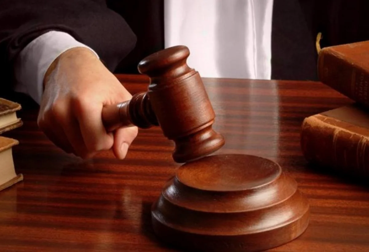 Auditorlar Palatasının sabiq idarə rəisi, mühasibi və auditorunun məhkəməsi keçirilib