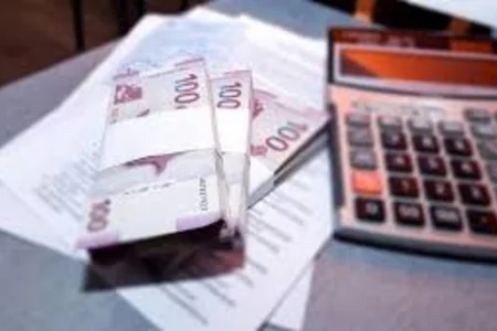 Türkiyəli iş adamının elektronika şirkəti böyük məbləğdə borca düşüb