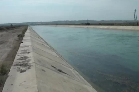 Tullantılarını kanala axıdan restoran AŞKARLANDI
