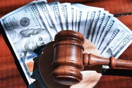 Vergi borcu 775 min manata çatan şirkəti Mərkəzi Bank da cərimələdi
