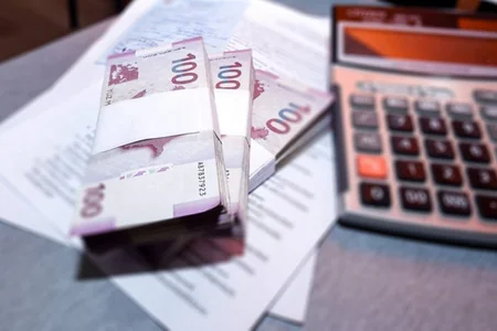 Banklar mayda yarım milyard manat xarici öhdəlik götürüb