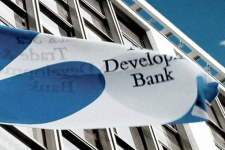 Bakıda Qara Dəniz Ticarət və İnkişaf Bankının inkişafı müzakirə olunur