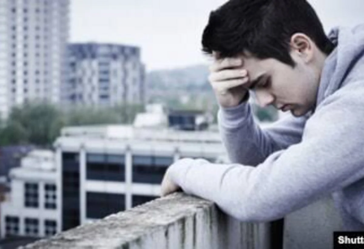 Tədqiqat: Yuxu rejimi depressiya riskini azalda bilər