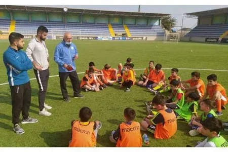 Futbol akademiyalarına uşaqların məktəb davamiyyəti ilə bağlı TAPŞIRIQ