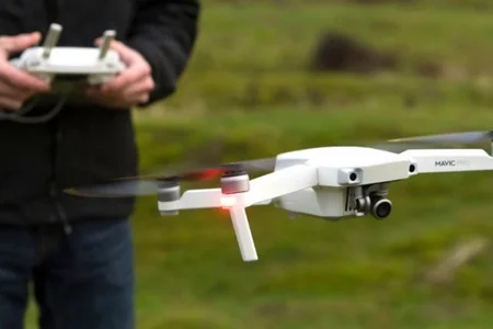 Azərbaycanda dron uçurmaq qaydaları qəbul olunacaq