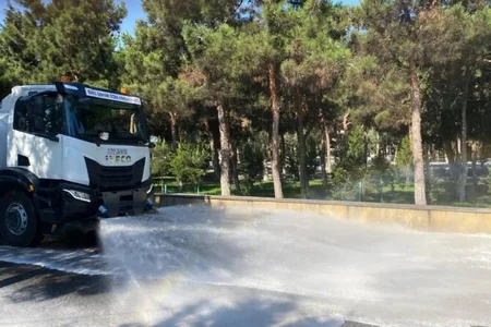 Bakının küçələri yuyuldu