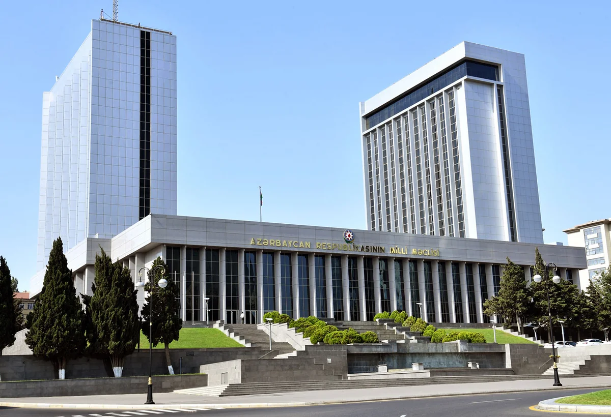 Dövlət rüsumu haqqında qanuna dəyişiklik müzakirə olunacaq