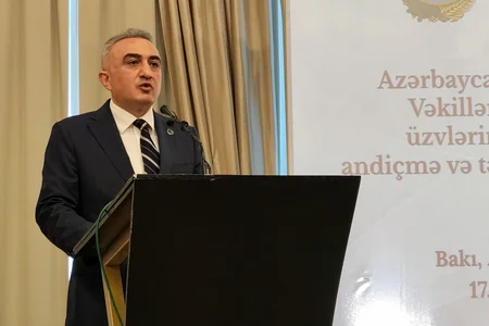 Anar Bağırov vəkillərin təqaüdünün azlığı məsələsini qaldırıb