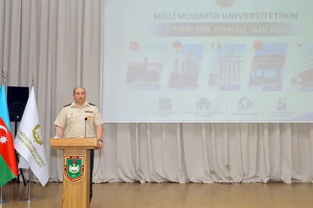 Hərbi İnstitutda xaricdə təhsil imkanlarına həsr olunmuş Açıq qapı günü - FOTO