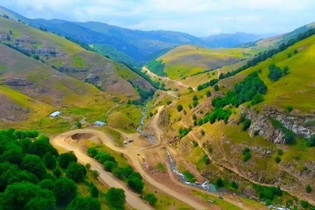 Azərbaycan Qarabağ və Şərqi Zəngəzura pulu qənaətlə xərcləyir