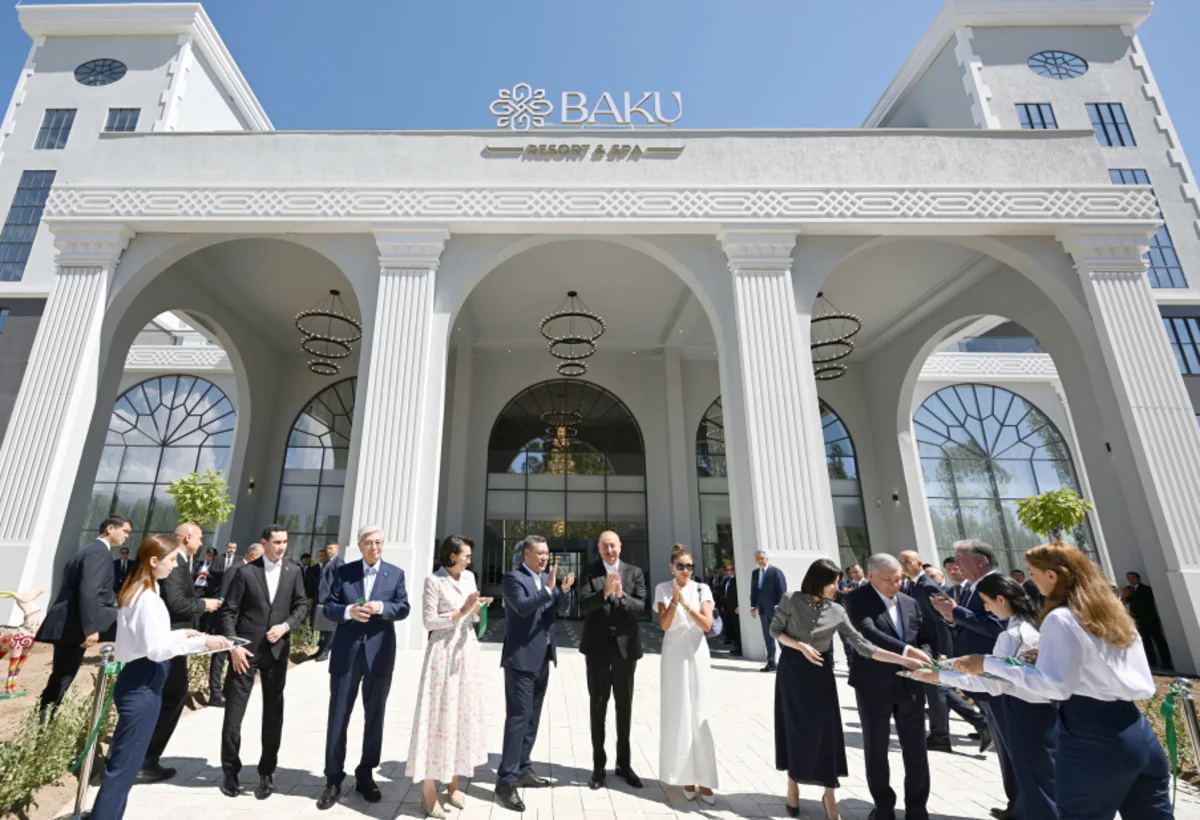 Prezidentlər və xanımları beşulduzlu “Baku Resort & Spa”nın AÇILIŞINDA - FOTO