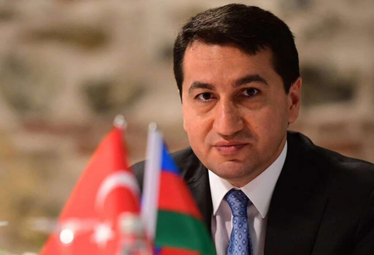 Hikmət Hacıyev: Bu, bizim qırmızı xəttimizdir