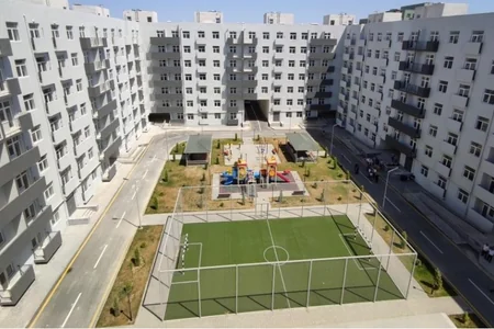 Güzəştli mənzil tikən şirkətin xalis mənfəəti 7 dəfəyə yaxın azalıb