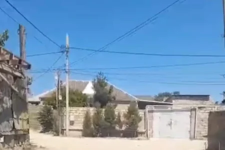 Şüvəlanda oğlan anası döyüb öldürüb həyətdə basdırıb