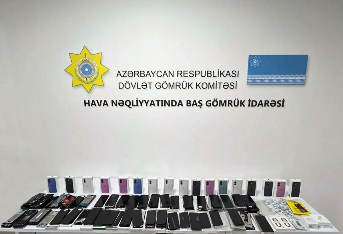 İstanbuldan 17 Iphone gizlin gətirmək istədi